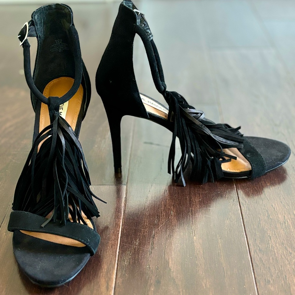Steve Madden Sashi T Strap Suede Leather Heels- Black- 8.5M